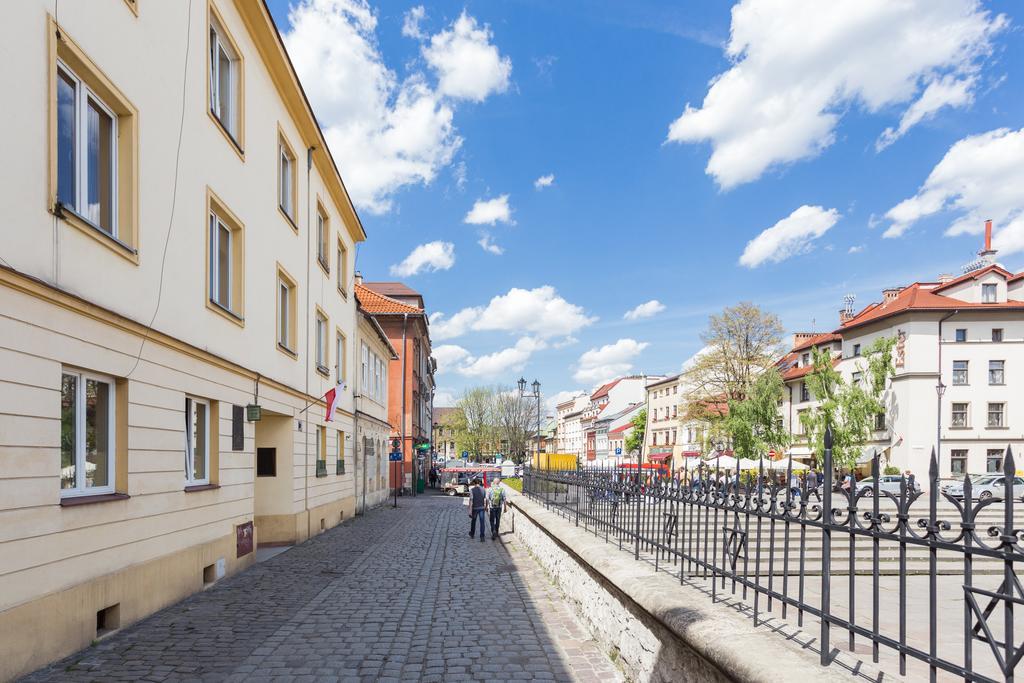 Inpoint Old Town Szeroka Apartments Cracovia Esterno foto