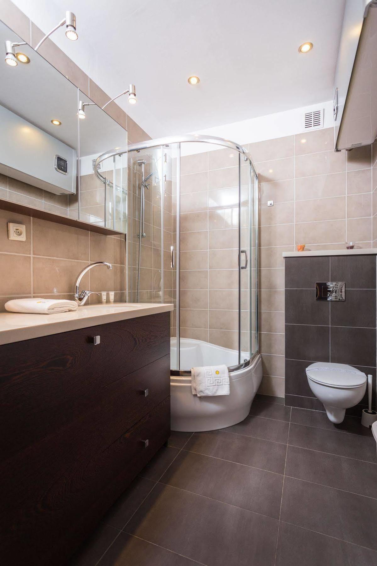 Inpoint Old Town Szeroka Apartments Cracovia Esterno foto
